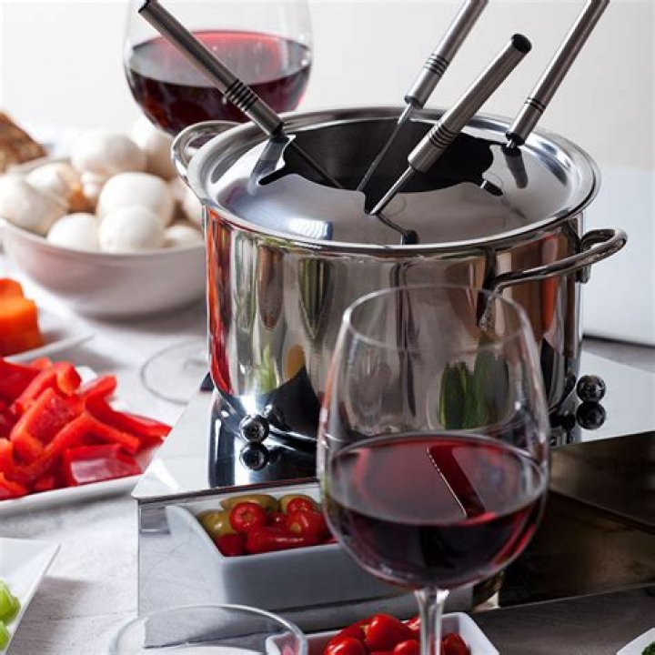 Quel vin boire avec une fondue vigneronne au vin blanc ?