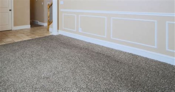 Should carpet be darker than walls?