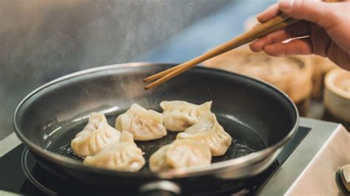 Should you cook dumplings before freezing?
