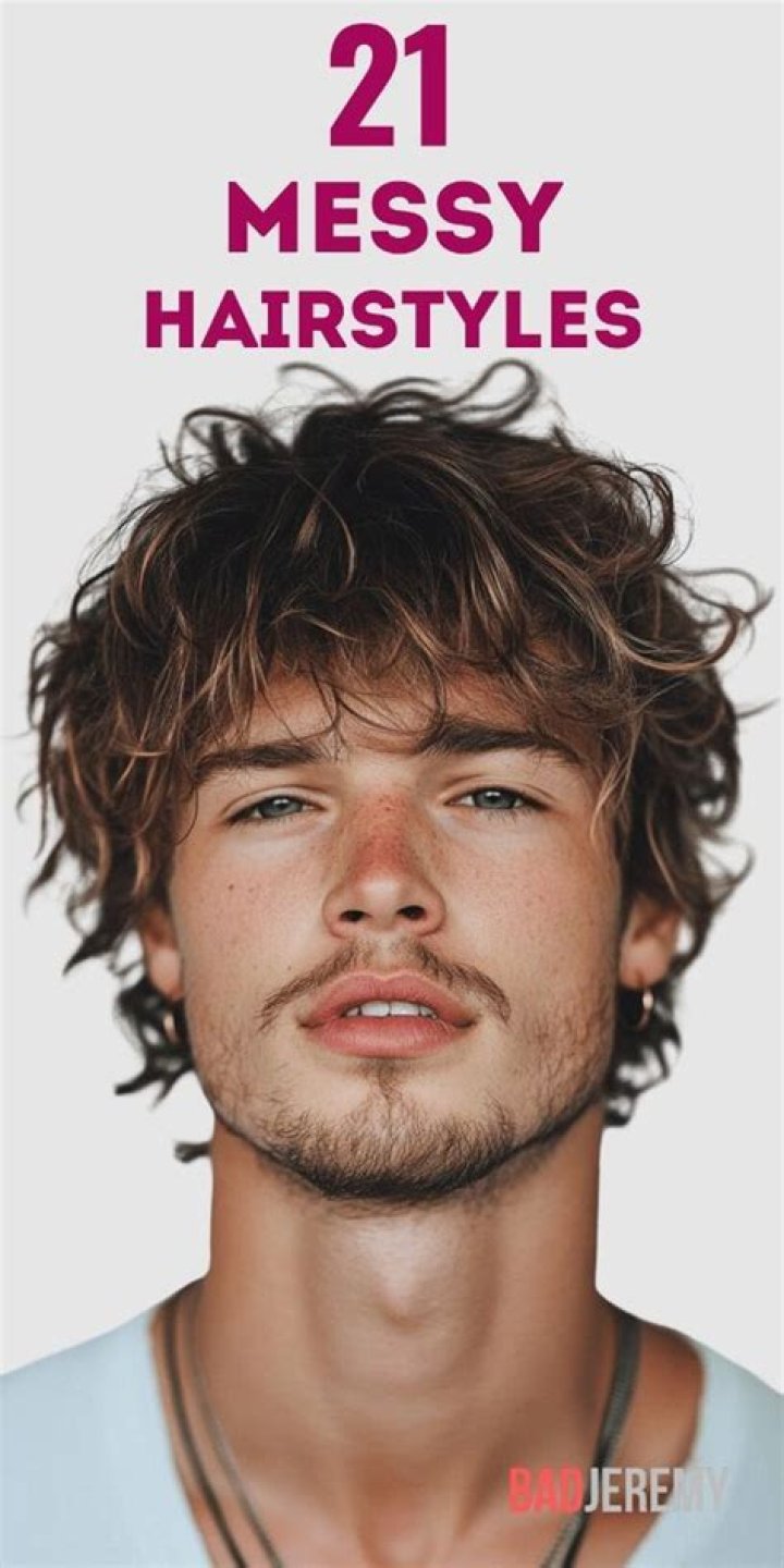 What are messy hairstyles?