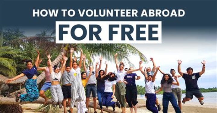 What are the best organizations to volunteer abroad with?