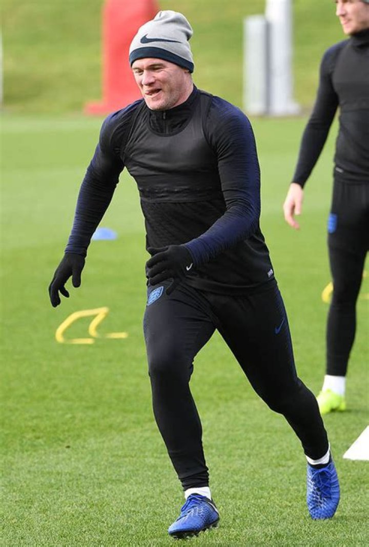 What channel is England vs USA on?
