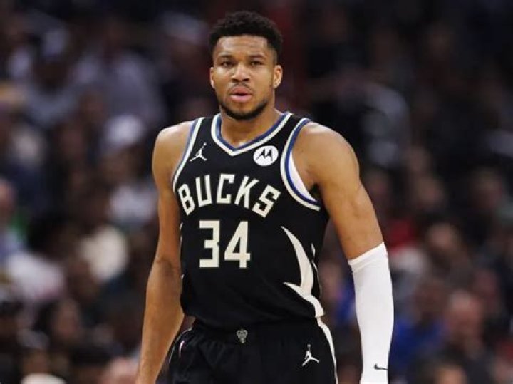 What channel is NBA on UK?