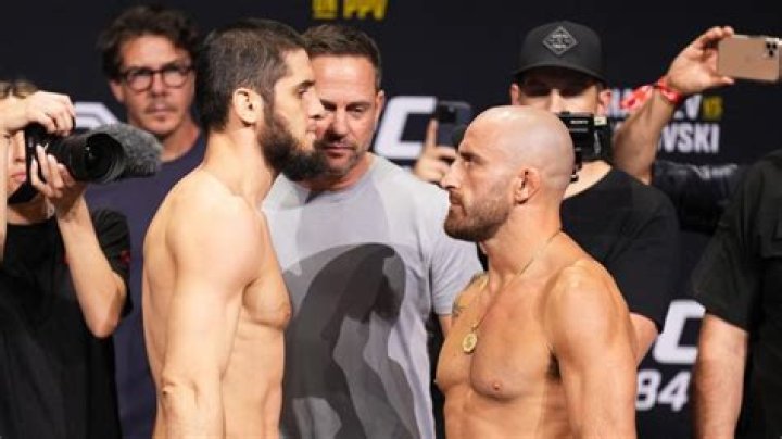 What channel is UFC on tonight in Canada?