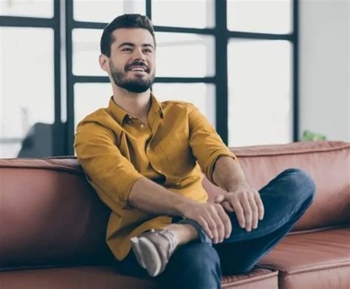 What color pants go with a gold shirt?