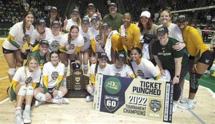 What conference is Southeastern Louisiana in?