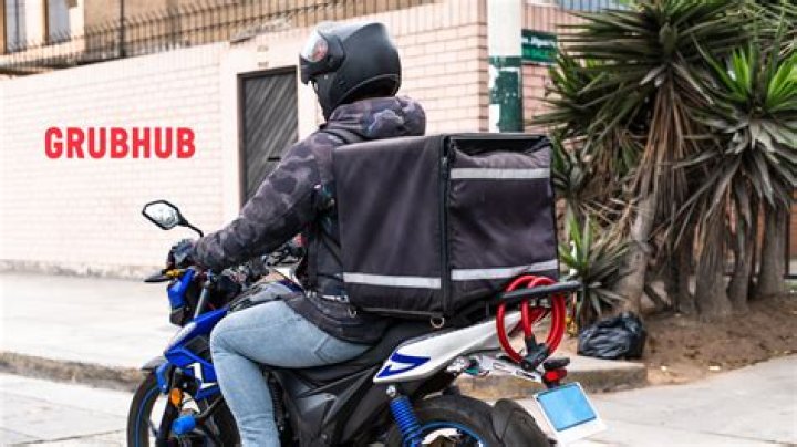 What disqualifies you from driving for Grubhub?