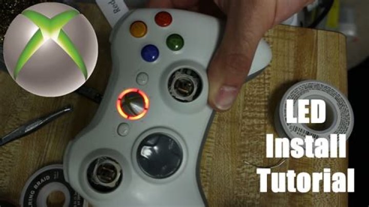 What do Xbox 360 controller lights mean?