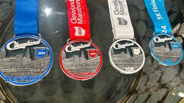What do you do with marathon medals?