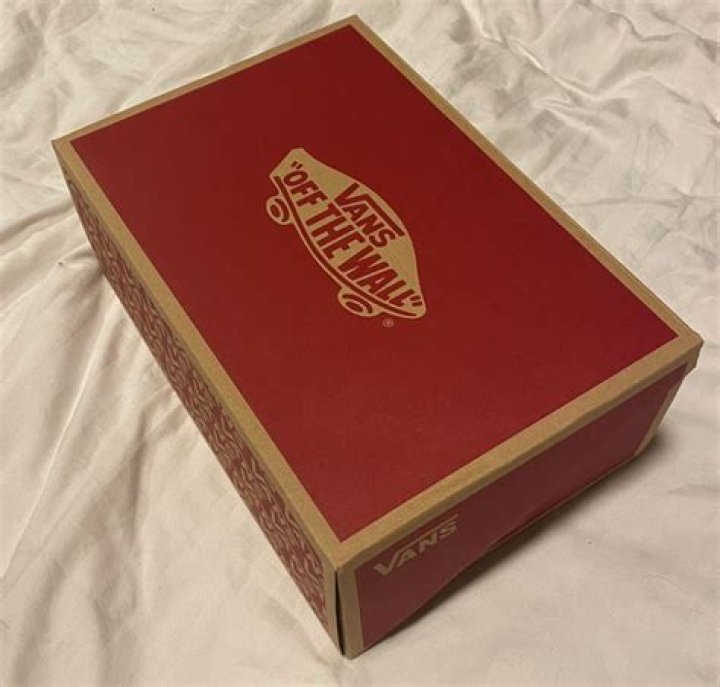 What do you do with Vans shoe boxes?