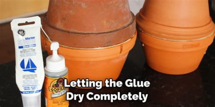 What do you use to glue a plate back together?