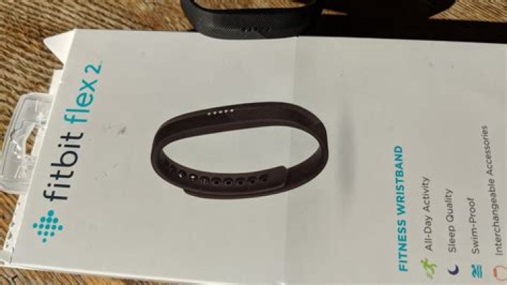 What does a Fitbit Flex 2 look like?