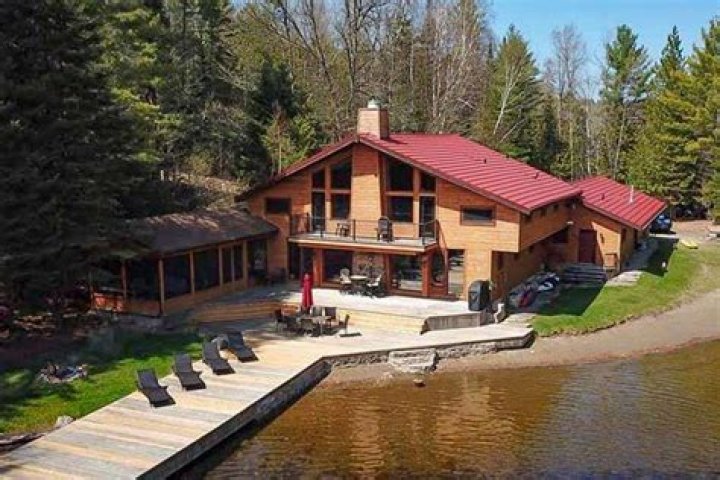 What does Kawartha mean?