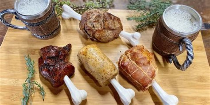 What does meat do for Luffy?