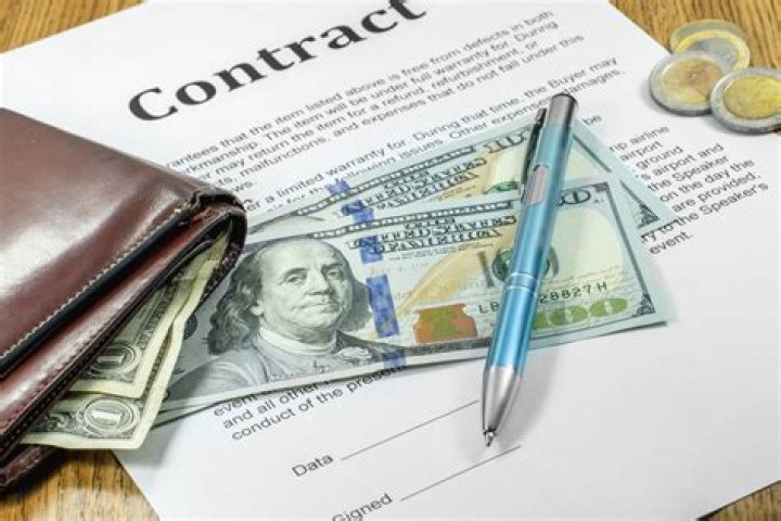 What does no contract mean?