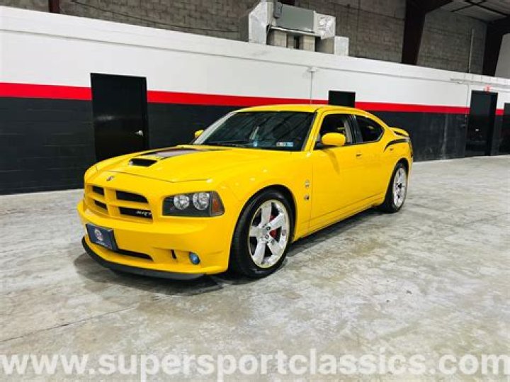 What engine is compatible with 2007 Dodge Charger?