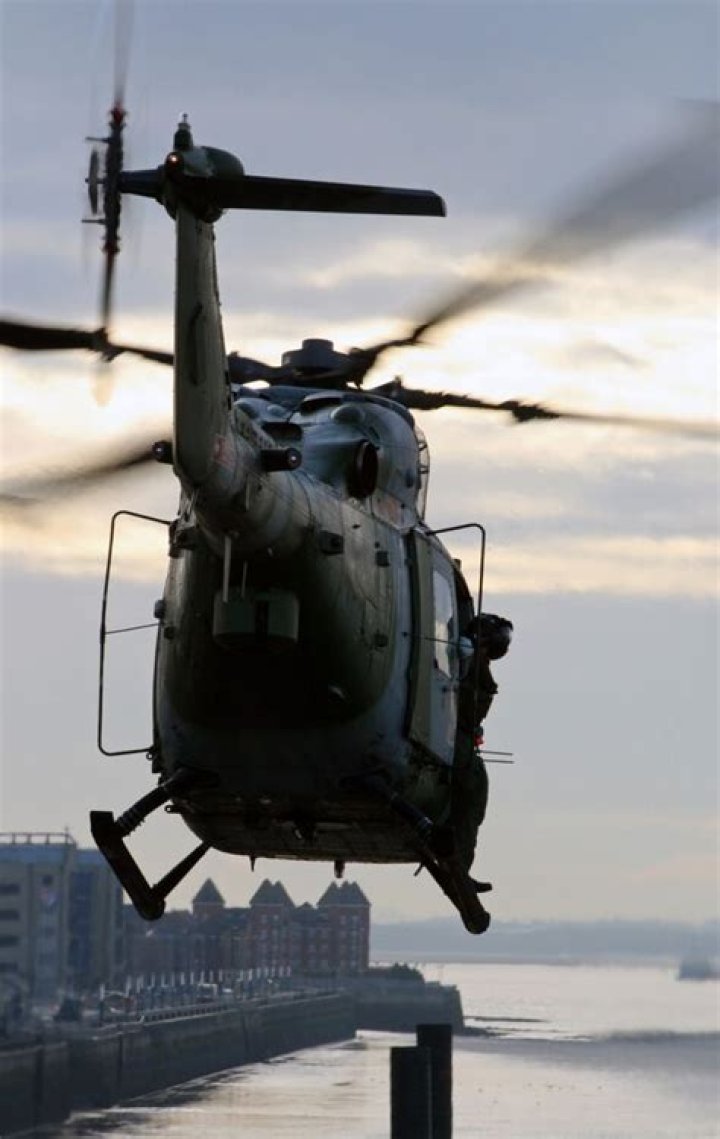 What helicopters do the Royal Navy use?