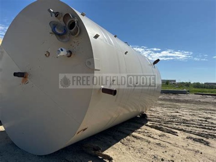What is a 400 bbl tank?