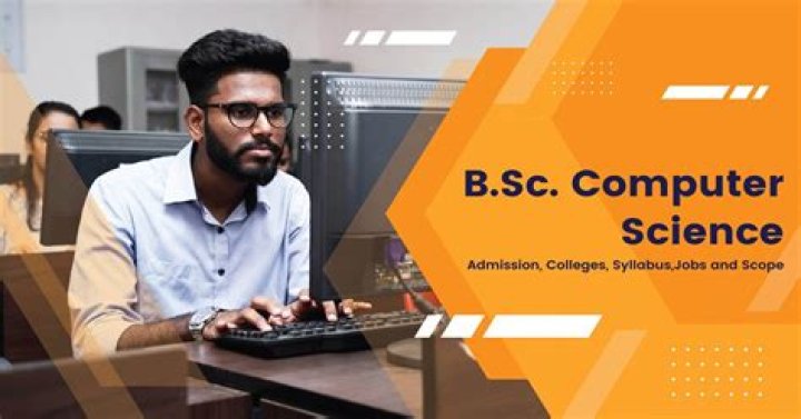 What is a computer technologist?