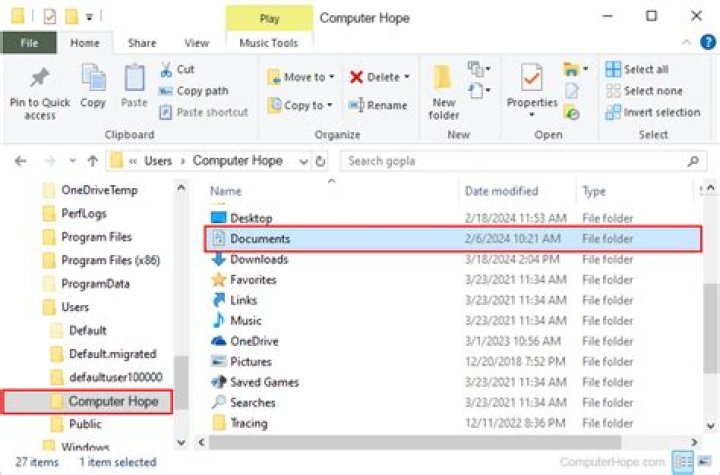 What is a folder in Windows XP?