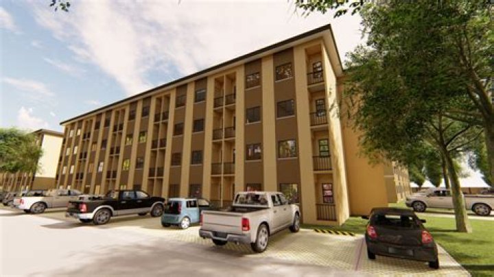 What is a mid rise condo?