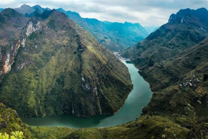 What is a river valley?