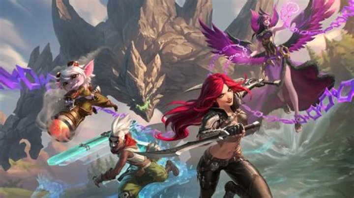 What is AA in League of Legends?