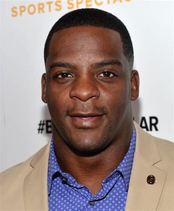 What is Clinton Portis salary?