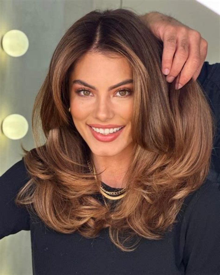 What is dark golden brown hair color?