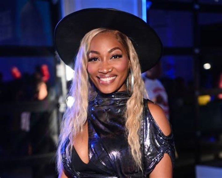 What is Erica Dixon's net worth?