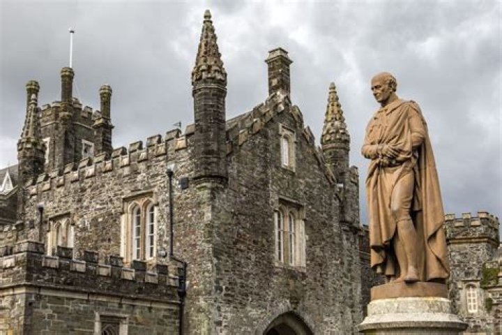 What is in Tavistock Devon?