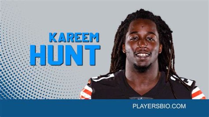 What is Kareem Hunt net worth?