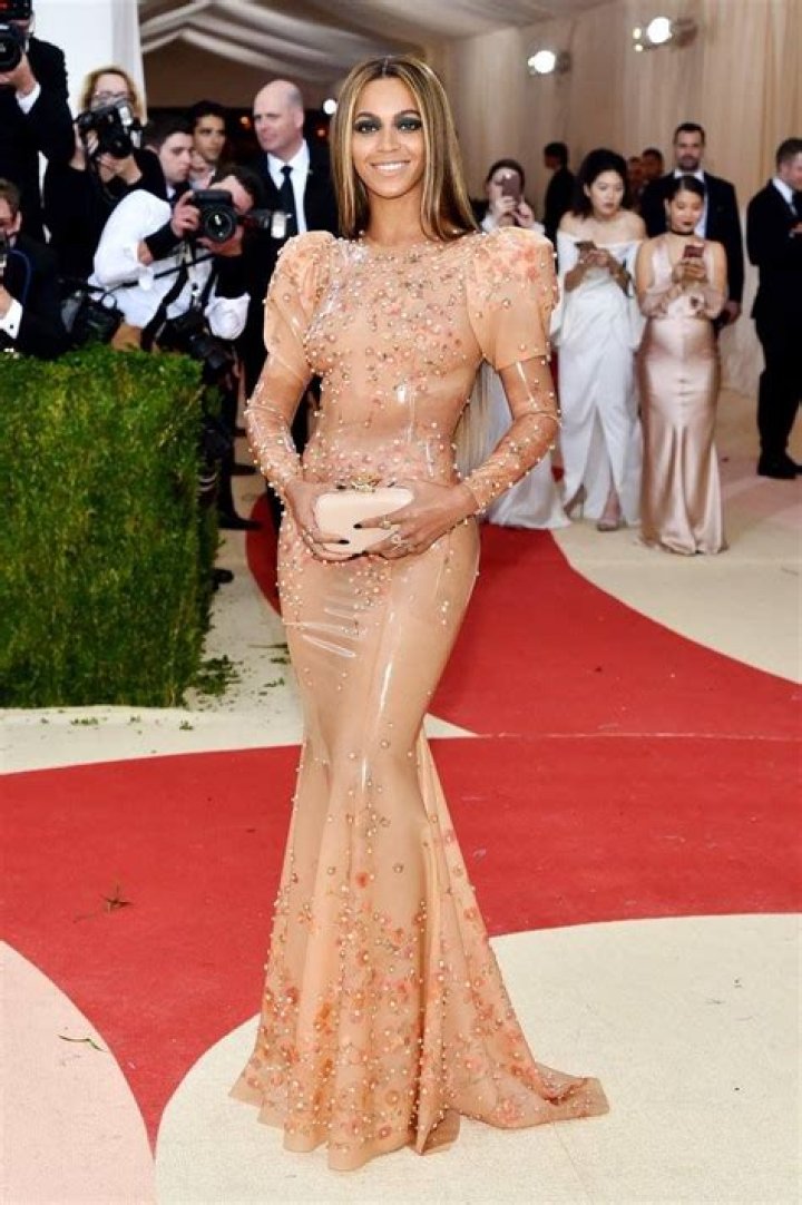 What is Met Gala Theme 2016?