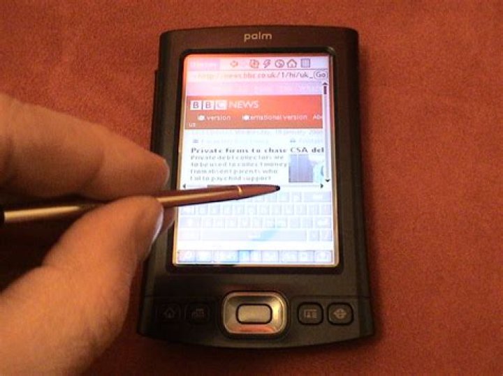 What is PDA in mobile phones?