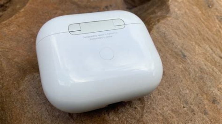 What is the button on the AirPod pro case for?