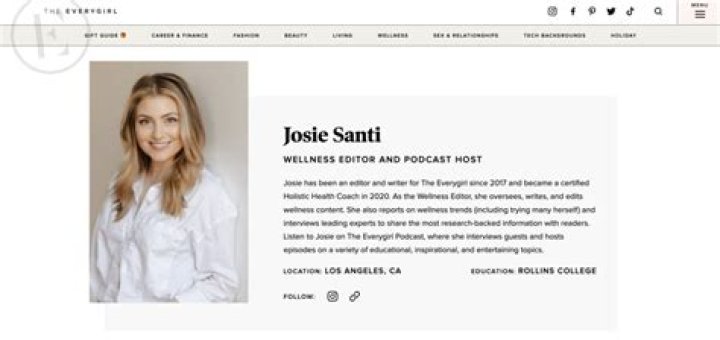 What is the byline in an article?