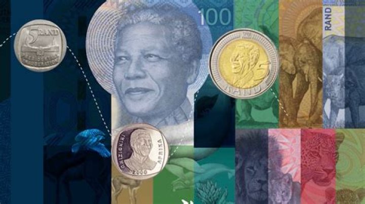 What is the currency in Funchal?