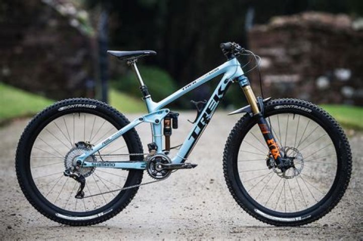 What is the difference between Trek Slash and remedy?