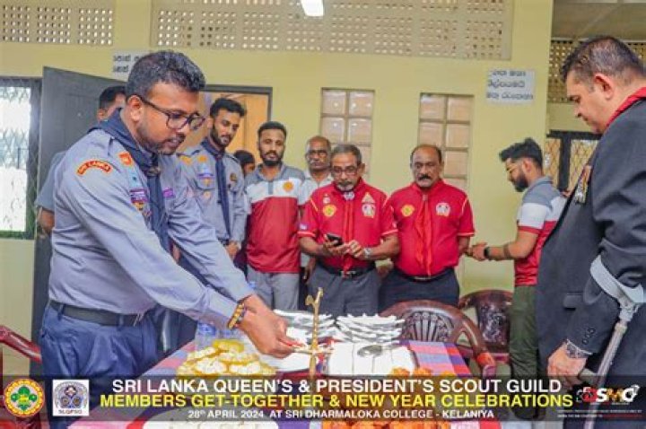 What is the first scout group in Sri Lanka?