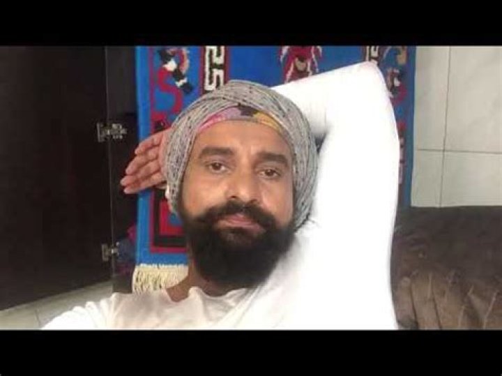 What is the meaning of Paaji paaji?