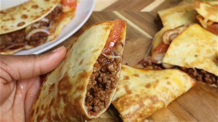 What is the taco tortilla made of?