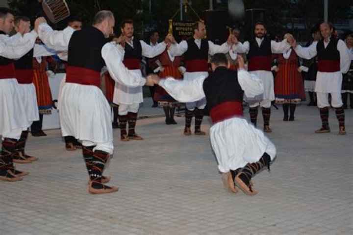 What is the traditional Greek dance called?