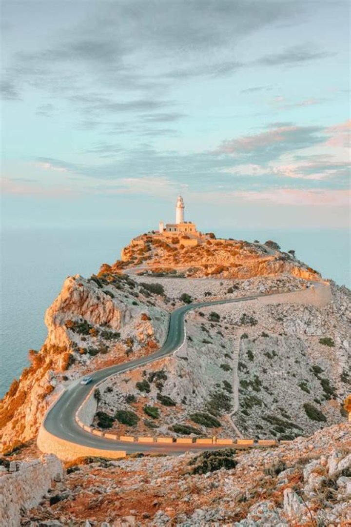 What is there to do in Majorca in November?