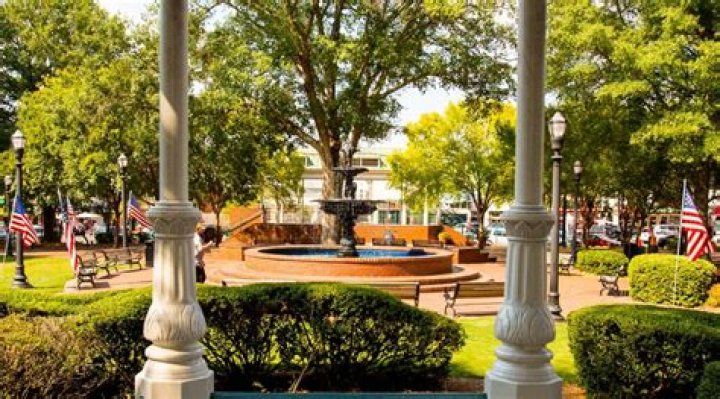 What is there to do in Marietta today?