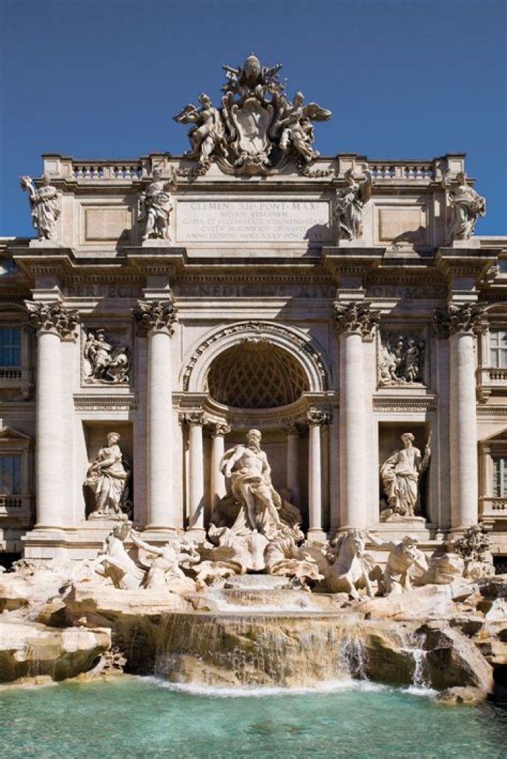 What is written on the Trevi Fountain?