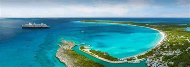 What islands are close to Mexico?