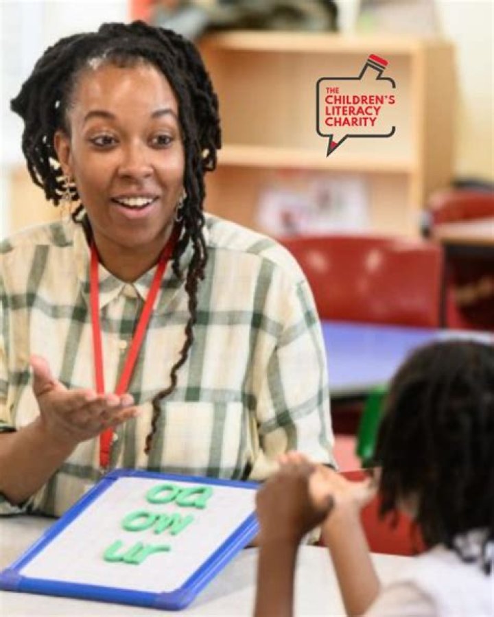 What jobs can teachers do?