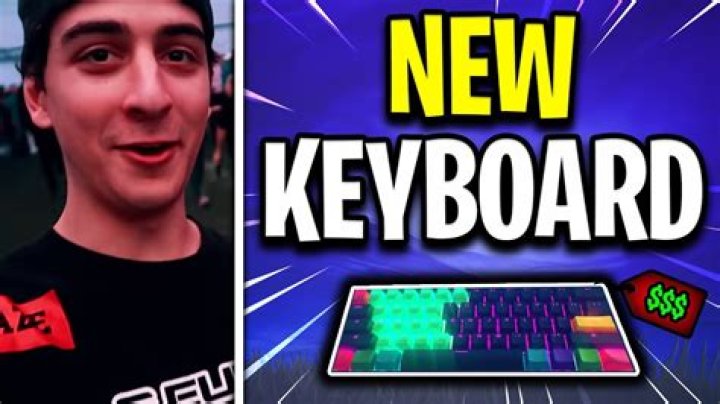 What keyboard does faze use?