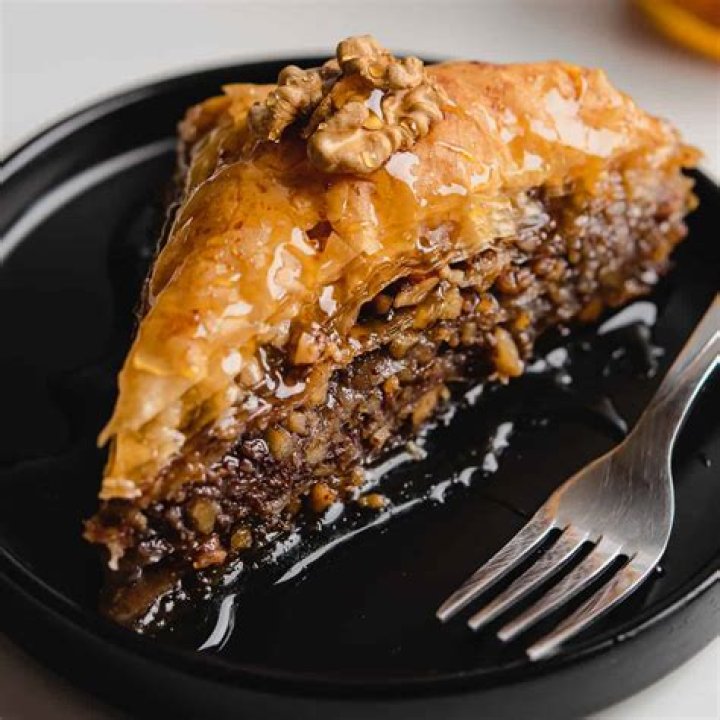What kind of honey is used for baklava?