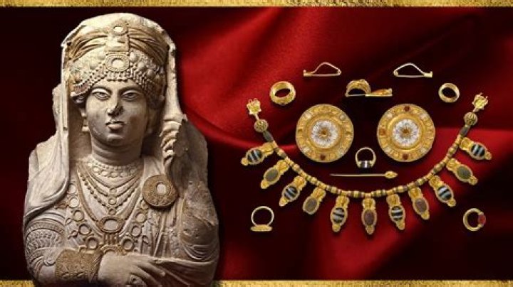 What kind of jewelry is Italy known for?